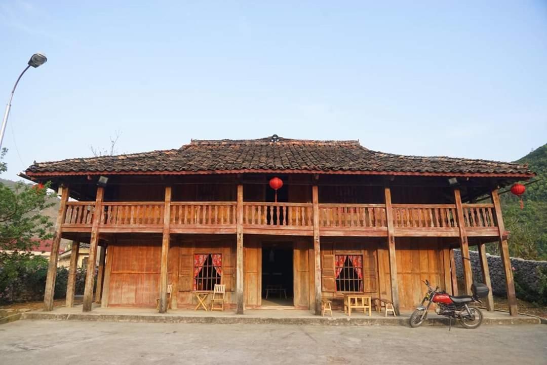 Lo Lo Homestay & Cafe Meo Vac Exterior photo