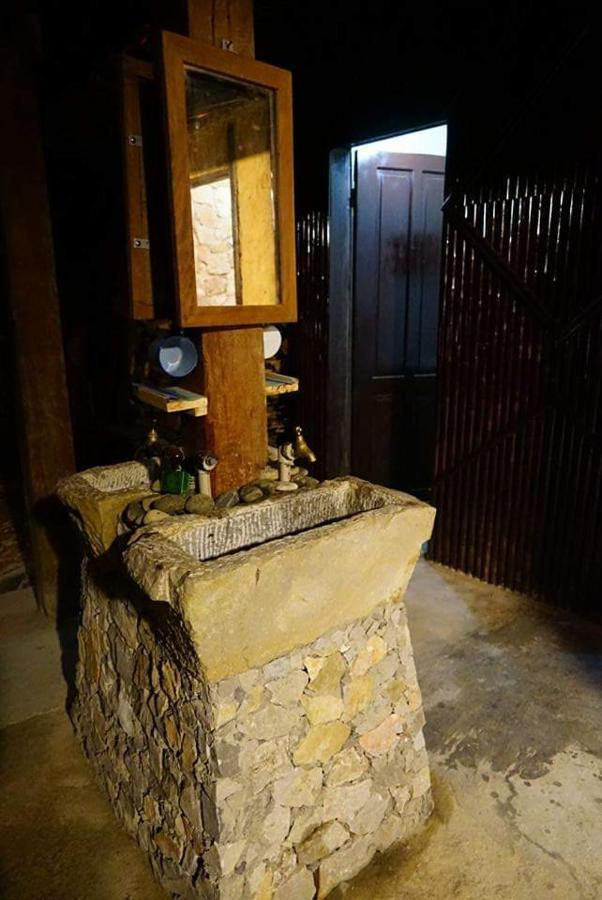 Lo Lo Homestay & Cafe Meo Vac Exterior photo